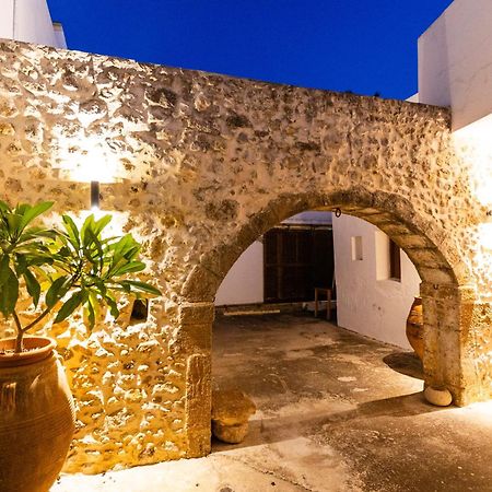 הוילה Astérion Stone House מראה חיצוני תמונה